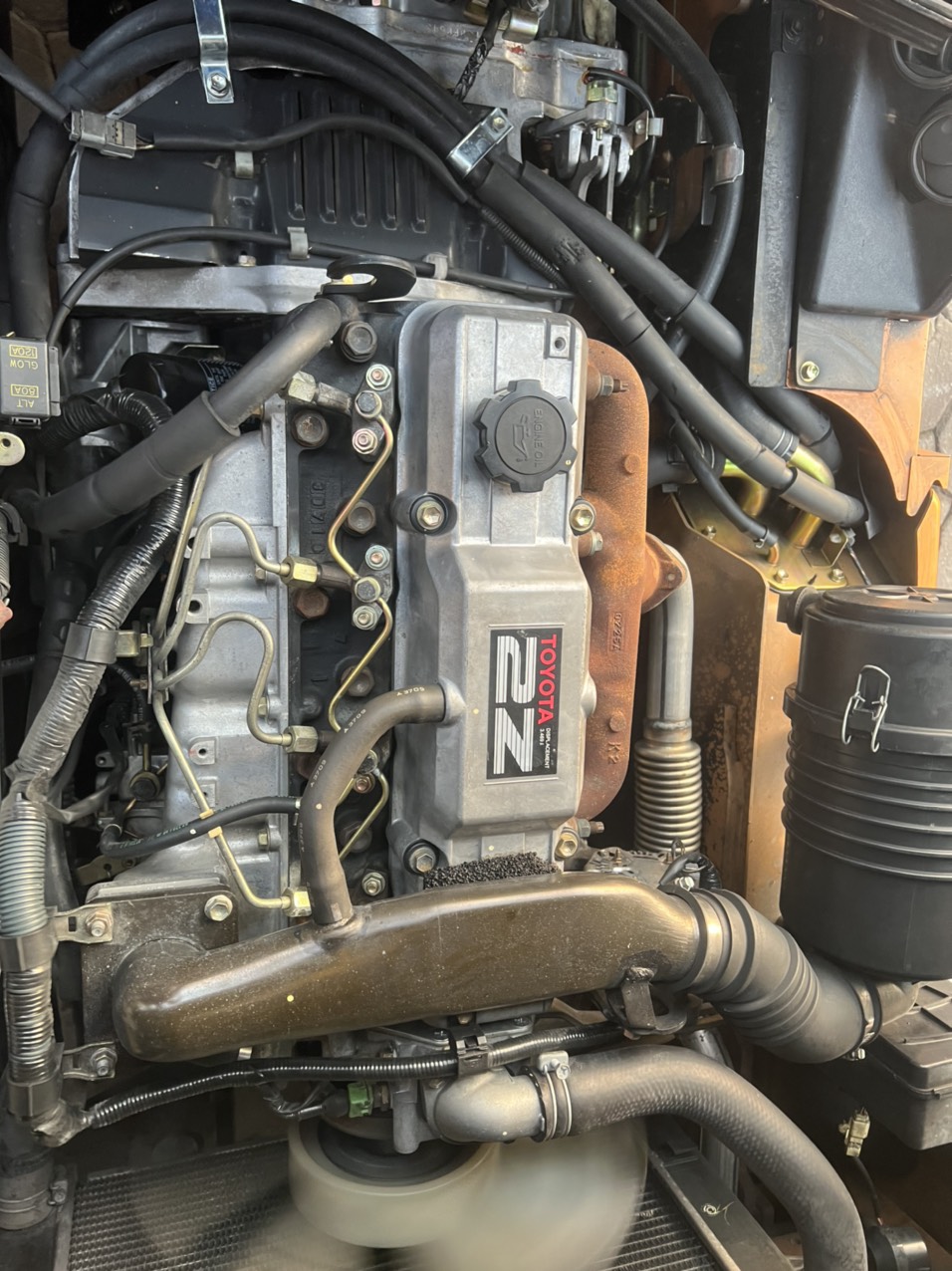 Xe nâng 2,5 tấn số sàn - Image 7